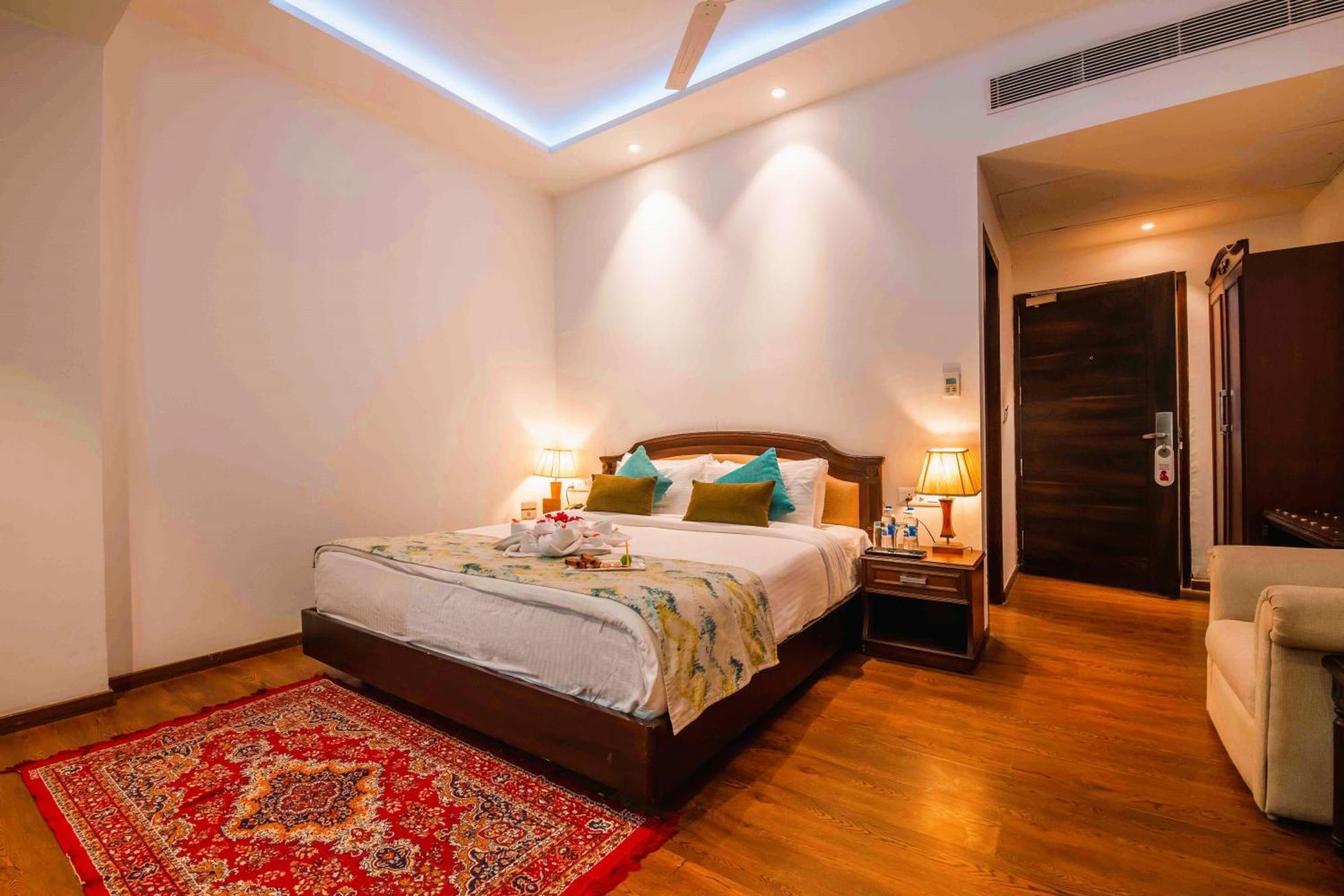 The Fern Surya Resort Kasauli Hills, Dharampur Exterior photo